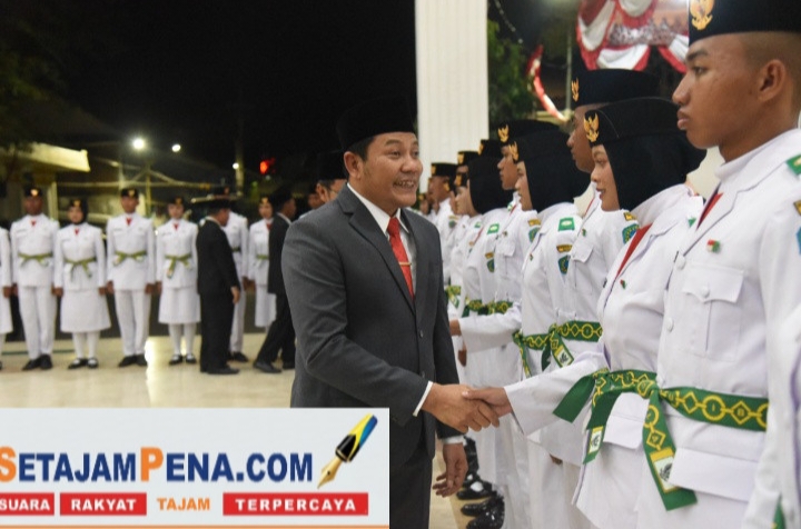 Bupati Sidoarjo Subandi Kukuhkan 77 Anggota Paskibraka : Jadilah Penerus yang Menjaga Kehormatan Bangsa
