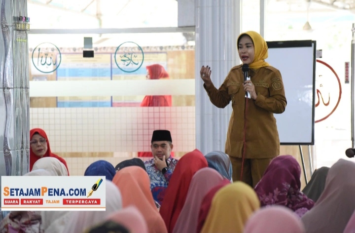 Wakil Bupati Sidoarjo Mimik Idayana Hadiri Pengajian Qurrota A’yun, Titip Doa Kepemimpinan dan Ingatkan Bahaya Pergaulan Bebas