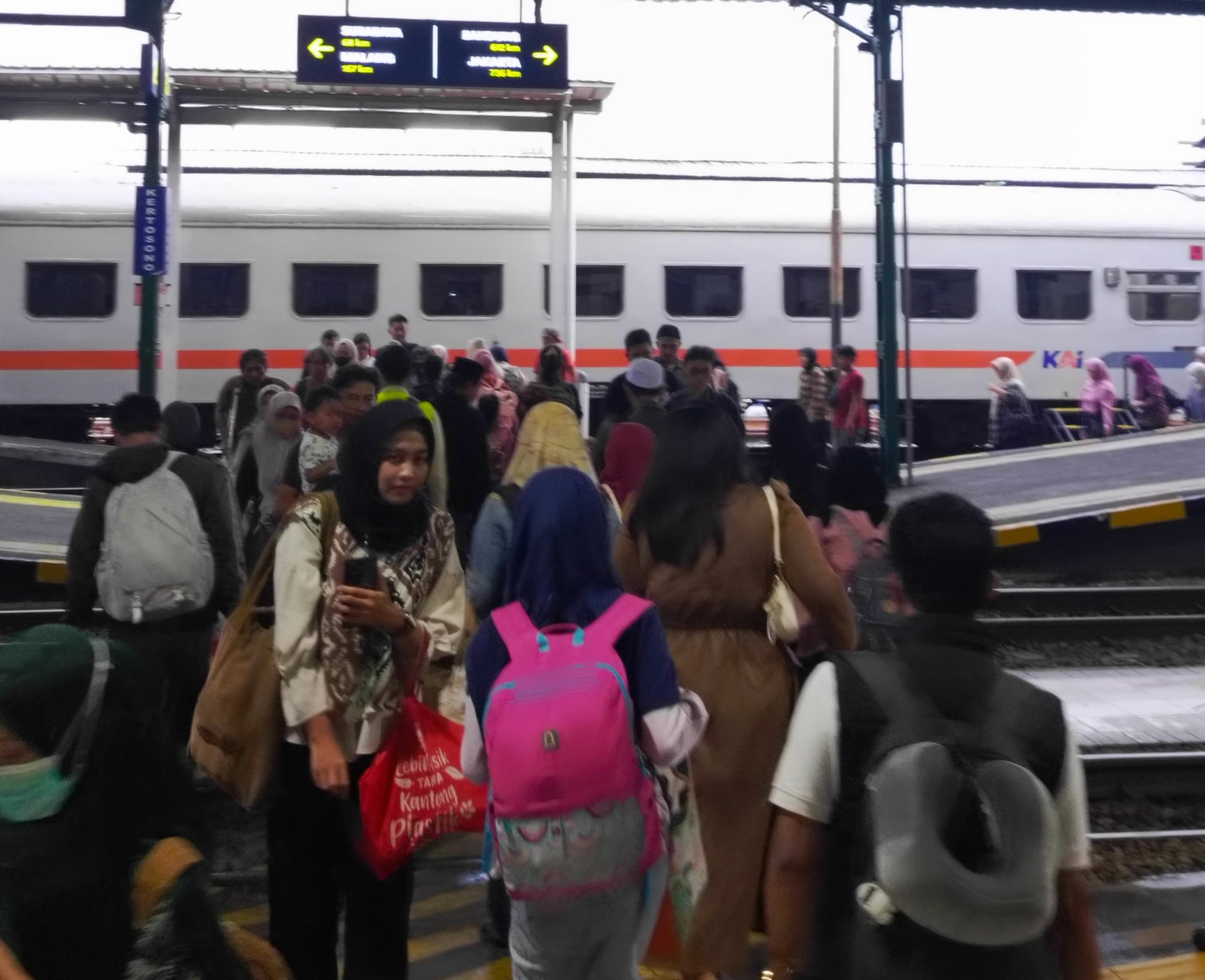 KAI Daop 7 Madiun Catat Puluhan Ribu Penumpang Selama Libur Panjang HUT RI