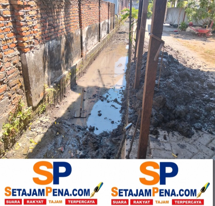 Pembangunan normalisasi Sungai Desa Kludan menjelang musim penghujan